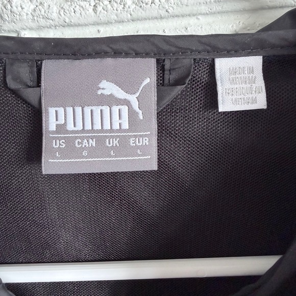 Puma Men's Black Hooded Windbreaker Jacket Lightweight Athleisure Size L - Picture 4 of 5